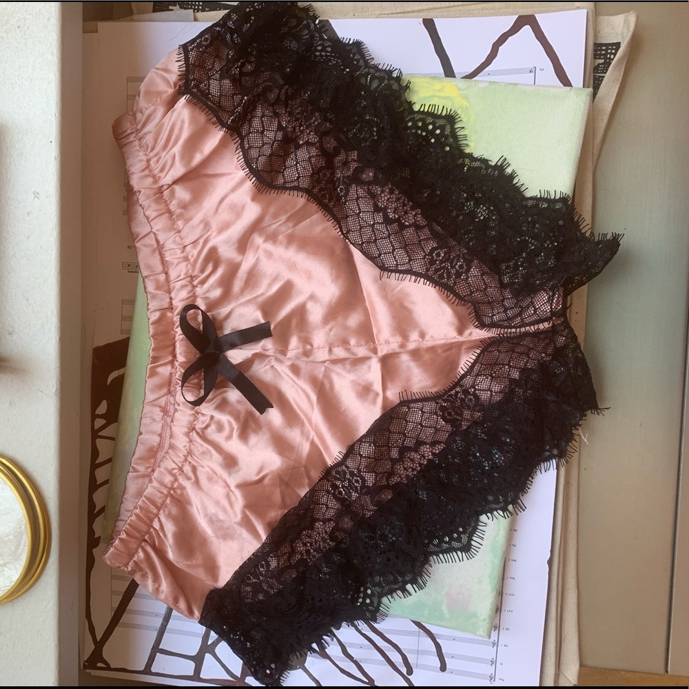 Lounge/Sleep Shorts NWOT💕 - Picture 2 of 4